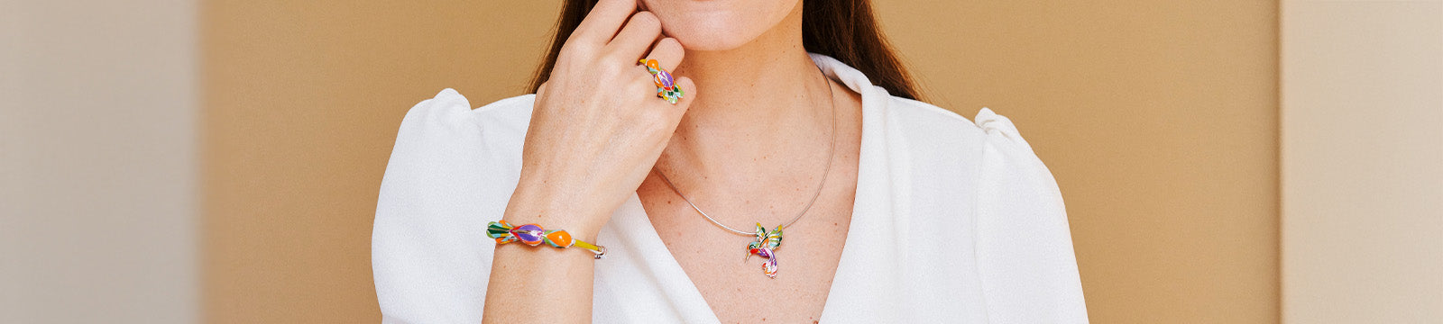 Advantages of the Una Storia online jewellery store