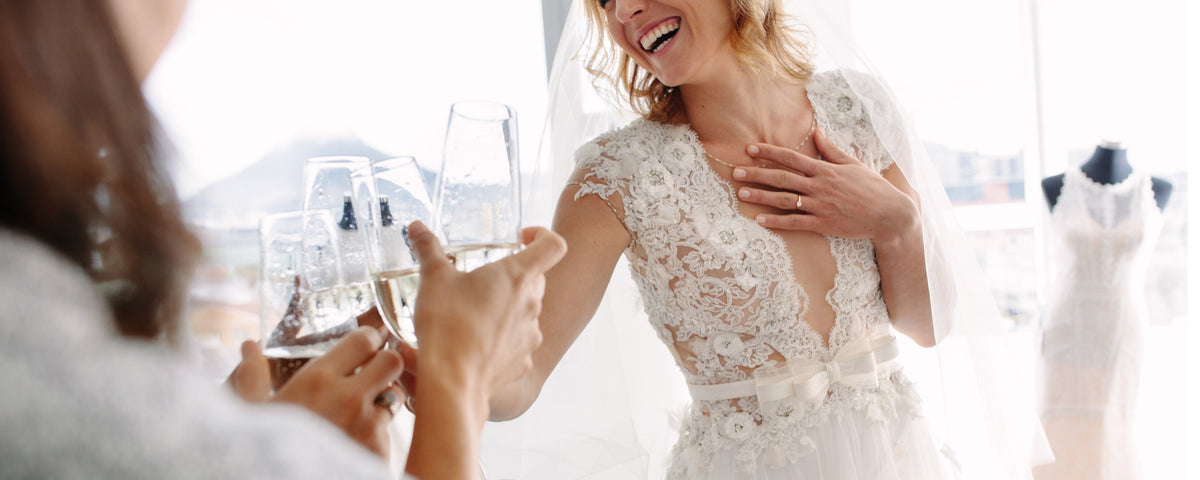 What wedding jewellery should you wear with your wedding dress?