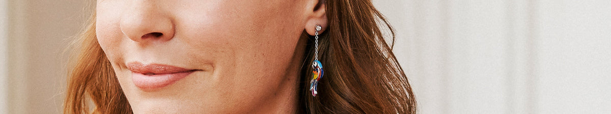 How to choose silver dangling earrings?