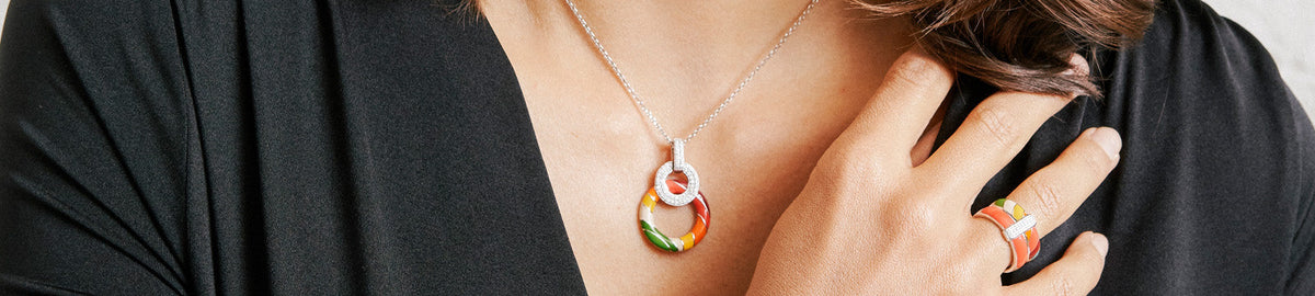 Mother's Day pendant to offer