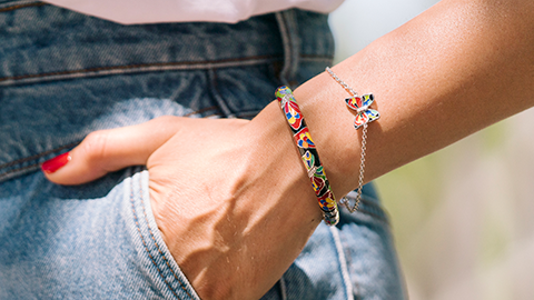 Quelle couleur de bijoux porter ?